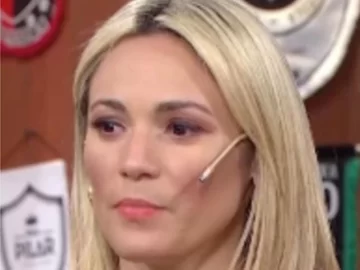 Rocío Oliva celebró su cumpleaños en la playa y fue blanco de elogios por su bikini colaless Rocío Oliva celebró su cumpleaños en la playa y fue blanco de elogios por su bikini colaless