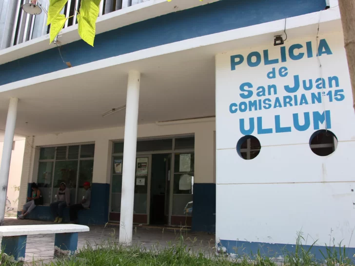 Esquina fatal en Ullum: murió motociclista tras impactar con un auto Esquina fatal en Ullum: murió motociclista tras impactar con un auto