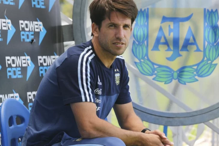 Placente empezó su labor para Indonesia