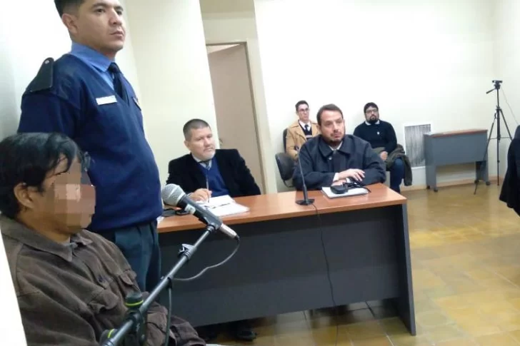 Tenía una pena de 3 años por abusador y le dan otra de 8 por atacar a sus dos sobrinas