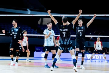 Argentina, ya clasificada, cierra con Irán