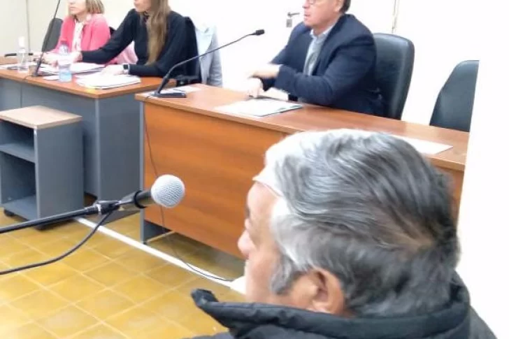 Una chica hizo meter preso a su abuelo acusándolo de violador, pero era mentira