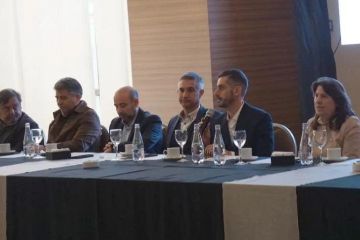 La movida de Aranda por “Massa presidente” arrancó sin figuras estelares del PJ