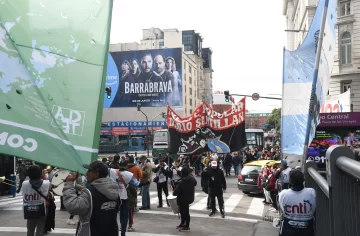 El salario mínimo sube un 34%: será de $118 mil en septiembre