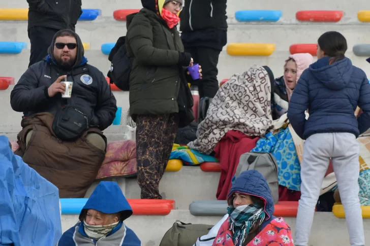 Medio país en alerta por el frío