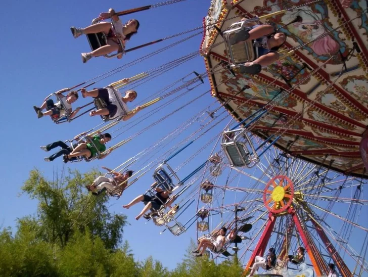 Parques de diversión generan unos $60.000 millones al año Parques de diversión generan unos $60.000 millones al año