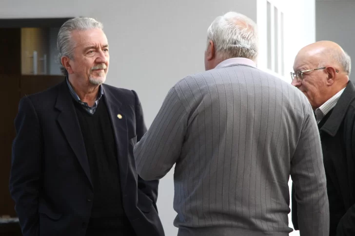 Presunto acoso: incorporan pruebas e insisten con la suspensión del decano