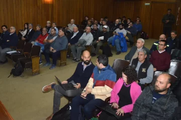 Una resolución del EPRE facilita poner paneles solares para generación propia