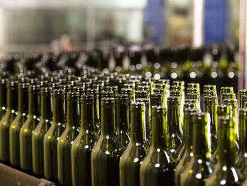 El precio del vino en botella subió más del doble en los últimos 12 meses