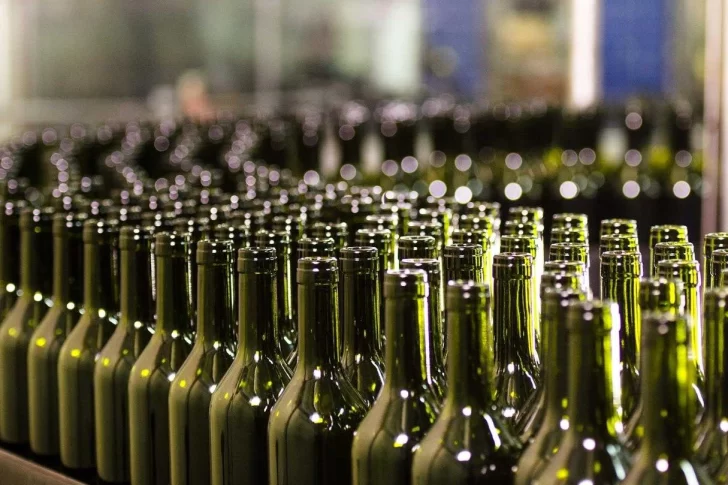 El precio del vino en botella subió más del doble en los últimos 12 meses