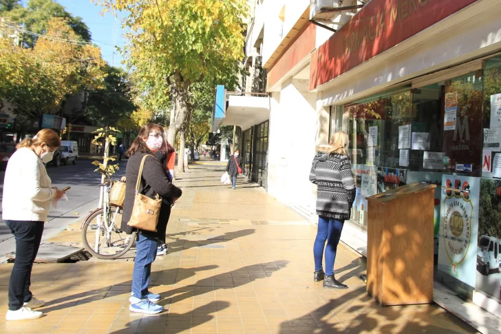 Para el Gobierno la Fase 1 no impactó, pero el comercio dice que perdió 30%