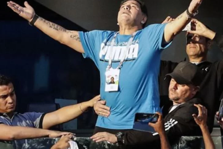 Desde el cielo, el Pelusa y un grito anhelado