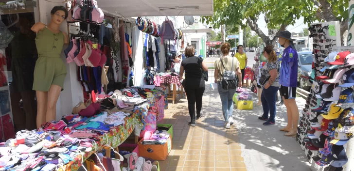 Por el éxodo de comercios a Rawson subió el alquiler y hay preocupación