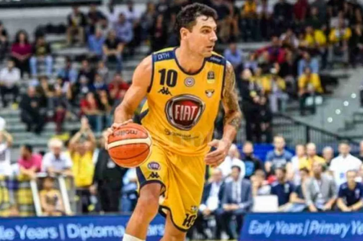 Delfino le apunta a Tokio