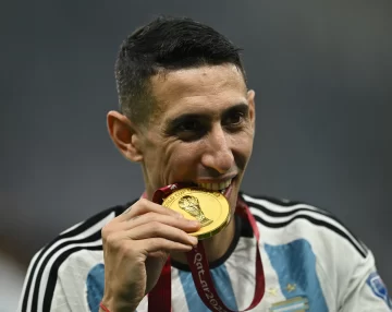 Di María anunció que sigue en la Selección