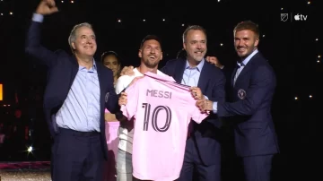 Con un increíble show, Lionel Messi tuvo su presentación en el Inter Miami Con un increíble show, Lionel Messi tuvo su presentación en el Inter Miami