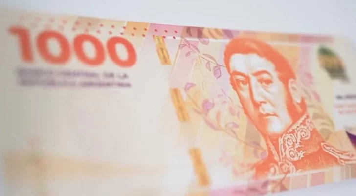 Ya está en circulación el nuevo billete de $1000 con la imagen de San Martín Ya está en circulación el nuevo billete de $1000 con la imagen de San Martín