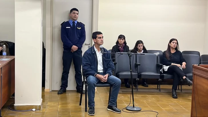 Absuelven a profesor de gimnasia de un colegio que estaba acusado de abusar de dos alumnas Absuelven a profesor de gimnasia de un colegio que estaba acusado de abusar de dos alumnas