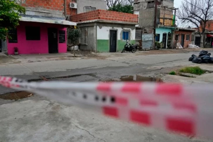 Matan a balazos a una mujer que quedó en medio de un enfrentamiento en Rosario