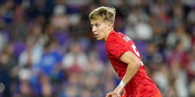 Histórico: por primera vez una persona no binaria jugó un Mundial FIFA