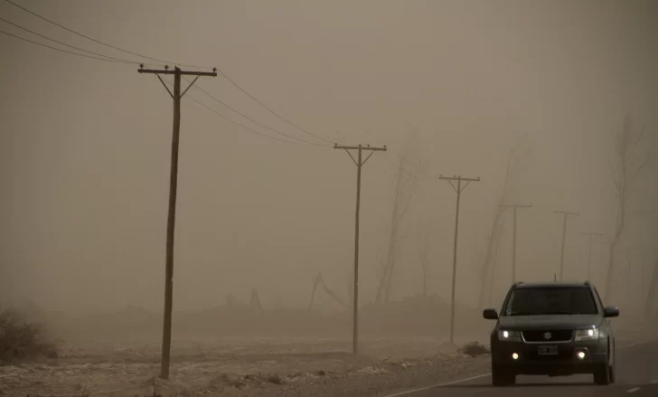 Aseguran que el ventarrón llegará en los primeros minutos de Navidad y durará 2 horas