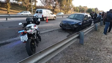 Aparatoso choque en la Circunvalación y complicaciones en el tránsito