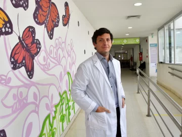 Sin recursos en un vuelo de línea, salvó una vida con RCP Sin recursos en un vuelo de línea, salvó una vida con RCP