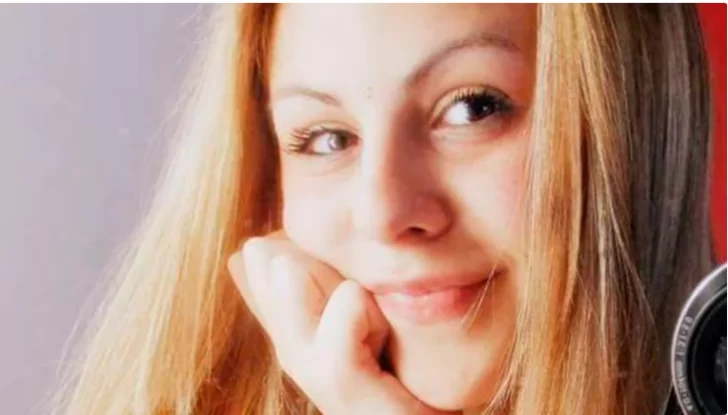 Una joven argentina murió al caer desde un sexto piso en Kosovo y detuvieron a su pareja Una joven argentina murió al caer desde un sexto piso en Kosovo y detuvieron a su pareja