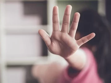 Aprovechó una reunión familiar para mostrarle los genitales a una menor: le dieron una condena condicional Aprovechó una reunión familiar para mostrarle los genitales a una menor: le dieron una condena condicional