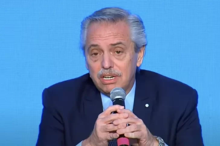 Reapareció Alberto Fernández y llamó a “cuidar la convivencia democrática y la paz social”