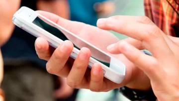 WhatsApp vuelve a cambiar de diseño con su última actualización WhatsApp vuelve a cambiar de diseño con su última actualización