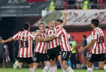 El Pincha abre la llave ante Goias