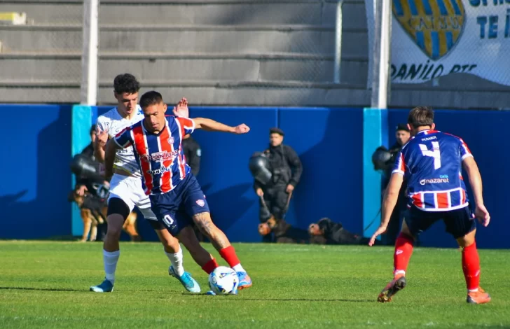 Peñarol no consigue salir a flote