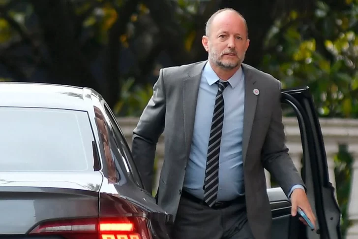 Fiscal imputa a Cirio, a Clerici y a Insaurralde