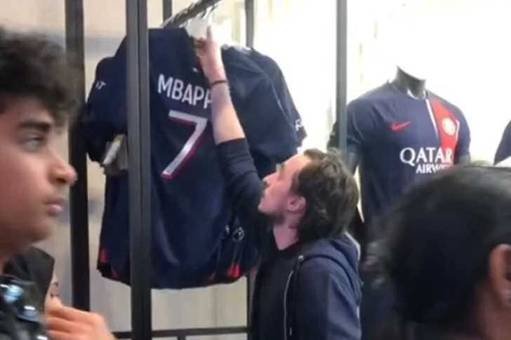 PSG borró a Mbappé