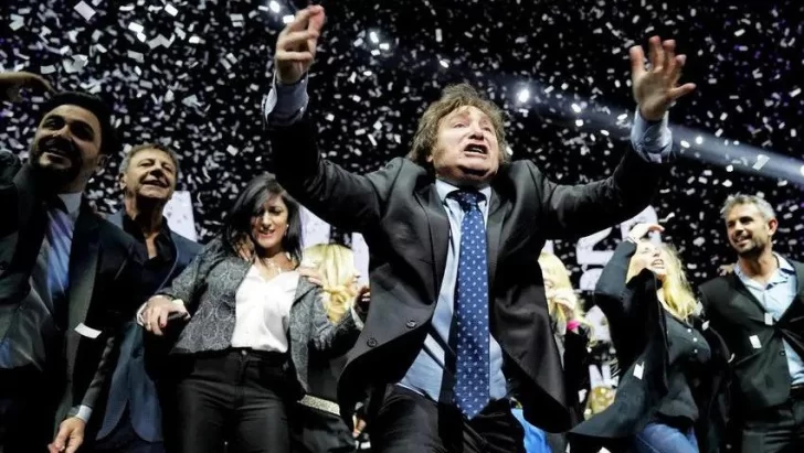 Milei: “Tenemos méritos para poder ganar en primera vuelta” Milei: “Tenemos méritos para poder ganar en primera vuelta”