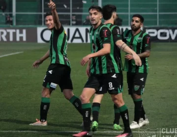 San Martín viajó sin definir San Martín viajó sin definir