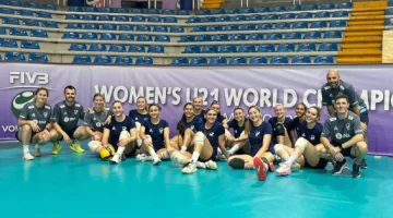 Con Pérez Sain, Argentina debuta hoy ante Polonia