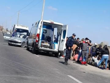 Aparatoso choque y vuelco, discapacitados entre las víctimas