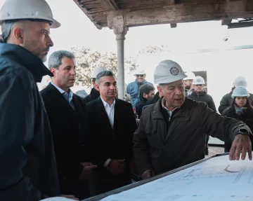 Pese a que bajó su caudal, los “votos de Gramajo” aún son clave para UxP Pese a que bajó su caudal, los “votos de Gramajo” aún son clave para UxP