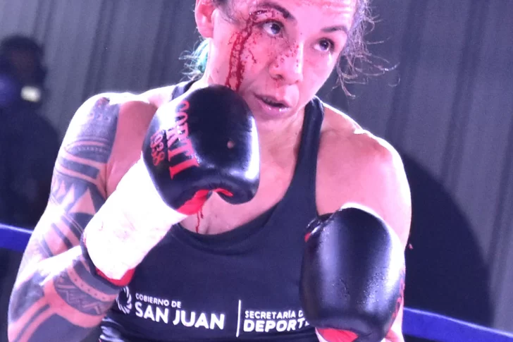 Cecilia Román empató con Lilian Silva