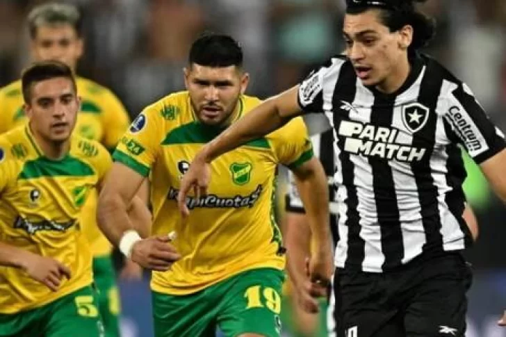 Defensa y Justicia se trajo un gran empate desde Brasil en la ida