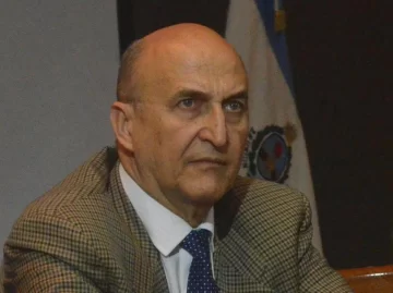 Frenaron una licitación por cannabis para no comprometer presupuesto del otro Gobierno Frenaron una licitación por cannabis para no comprometer presupuesto del otro Gobierno