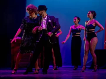 Historias cruzadas en el cabaret Historias cruzadas en el cabaret