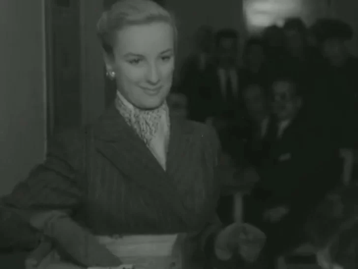 Mirtha fue tendencia por el video en el que se la ve votando por primera vez Mirtha fue tendencia por el video en el que se la ve votando por primera vez