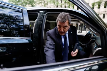 Massa viaja a EEUU y buscará ampliar el desembolso del FMI Massa viaja a EEUU y buscará ampliar el desembolso del FMI