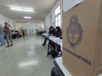 San Juan: votó el 69,5% del padrón y es la elección con menos participación desde la vuelta de la democracia San Juan: votó el 69,5% del padrón y es la elección con menos participación desde la vuelta de la democracia