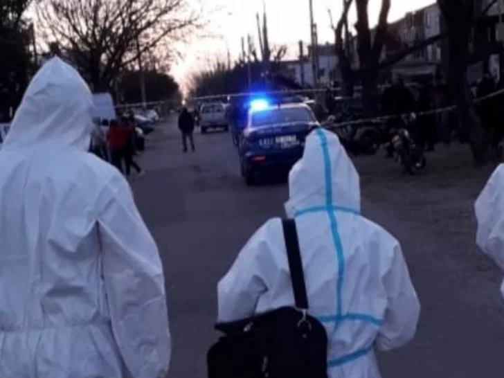 Violencia en Rosario: asesinaron a una joven y a una adolescente de 16 años Violencia en Rosario: asesinaron a una joven y a una adolescente de 16 años