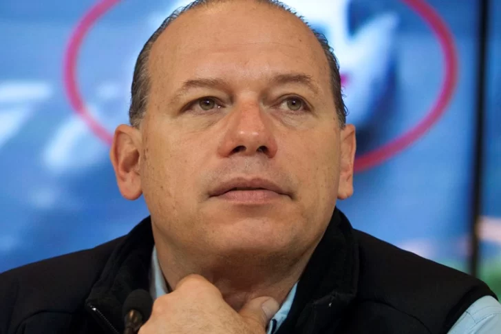 Berni denunció “campaña masiva por las redes sociales” para incitar una “imagen de saqueos”