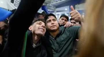 El kirchnerismo sufrió una derrota histórica en Santa Cruz y se quedó sin un bastión clave El kirchnerismo sufrió una derrota histórica en Santa Cruz y se quedó sin un bastión clave